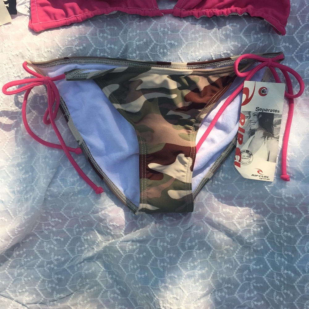 Rip curl bikini camo bottoms!